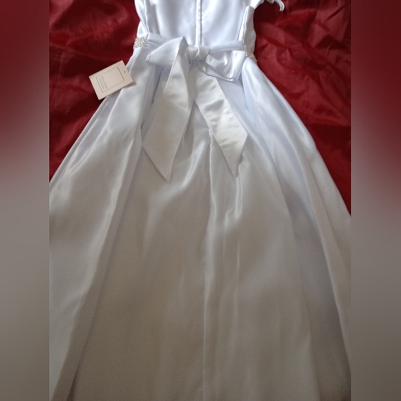 Dresses Sz 6 Girls White Pleated Satin Pocketed - Picture 6 of 16